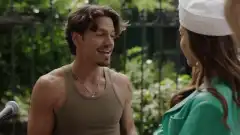 Эмили в Париже 3 сезон 1 серия